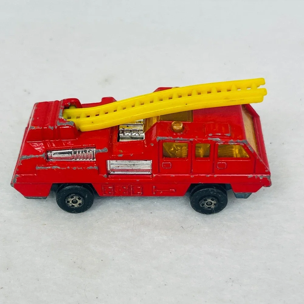 Matchbox Lesney Fire Engine Red Diecast Toy Car Made in England Vintage 1970s